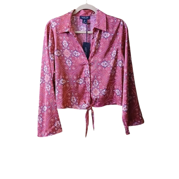 Rachel Zoe Red Bell Sleeve Tie Front Crop Top NWT - Picture 1 of 8